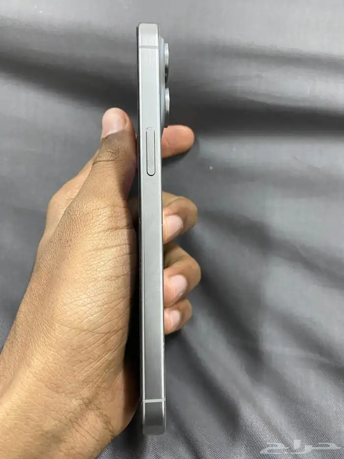 آيفون 15 برو ماكس القيقا 256 عدد دورات 741 9