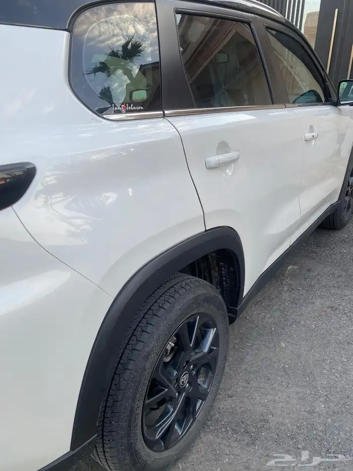 تايوتا اوربان كروز 2024 4