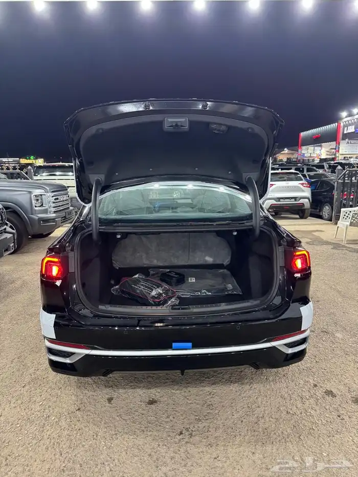 فورد تورس ترند 2026 3