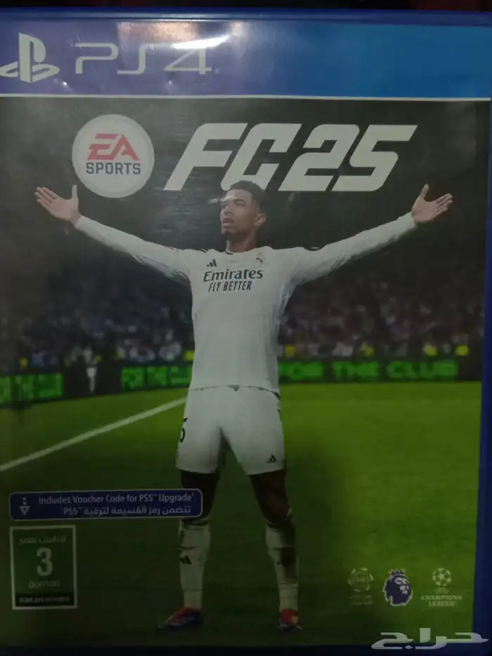 سوني 4 معه يدتين اصليه وملحقاته 1