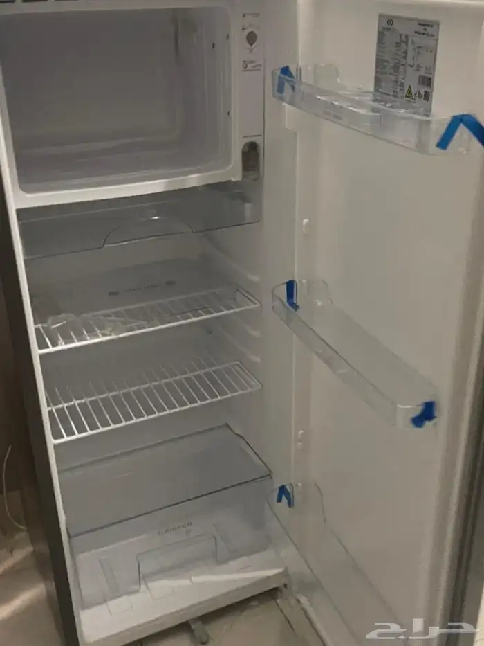 ثلاجة وسط نظيفة 1
