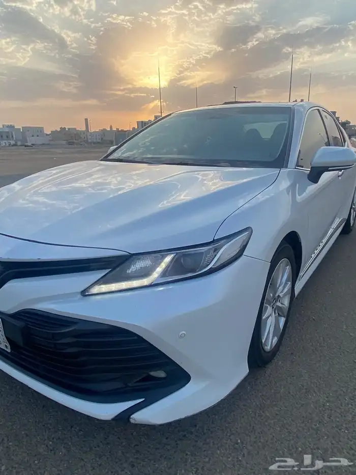 كامري للبيع 2019GLE 10