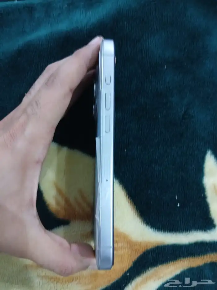 جوال ايفون 15 برو 256 2