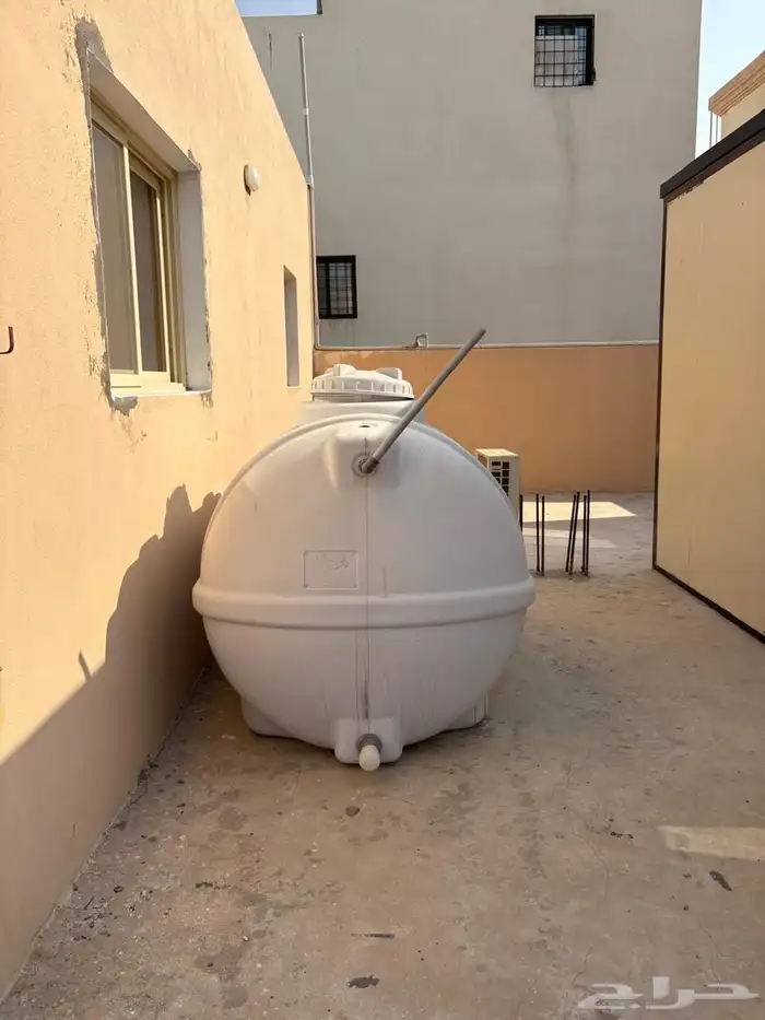 خزان ماء حلو 0