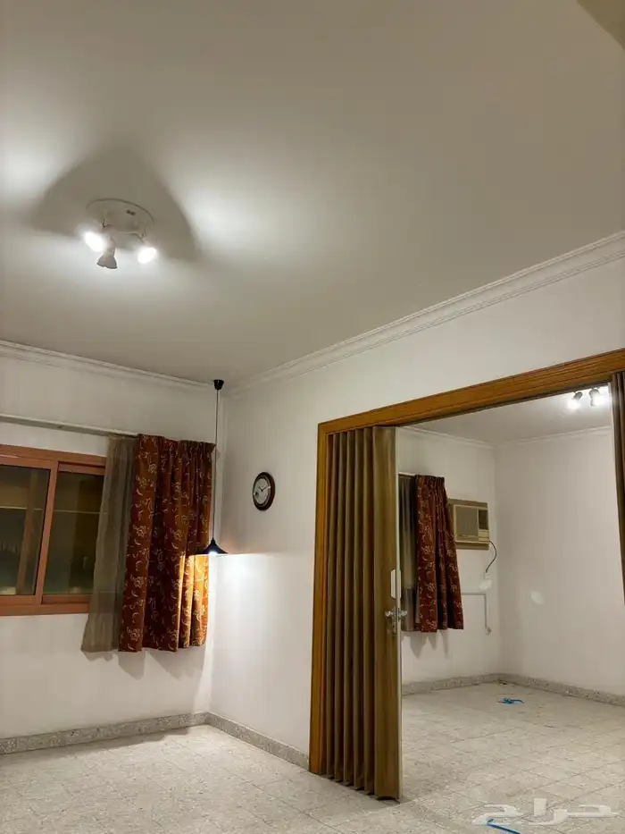 شقة للايجار عوائل 3