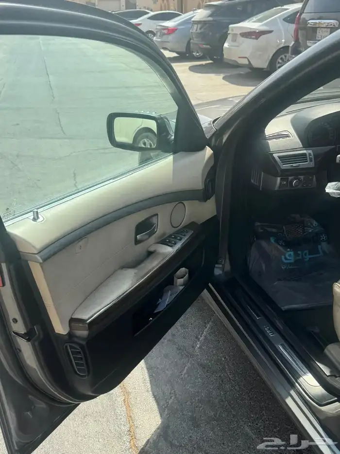 الناغي BMW 740 LI موديل 2007 9