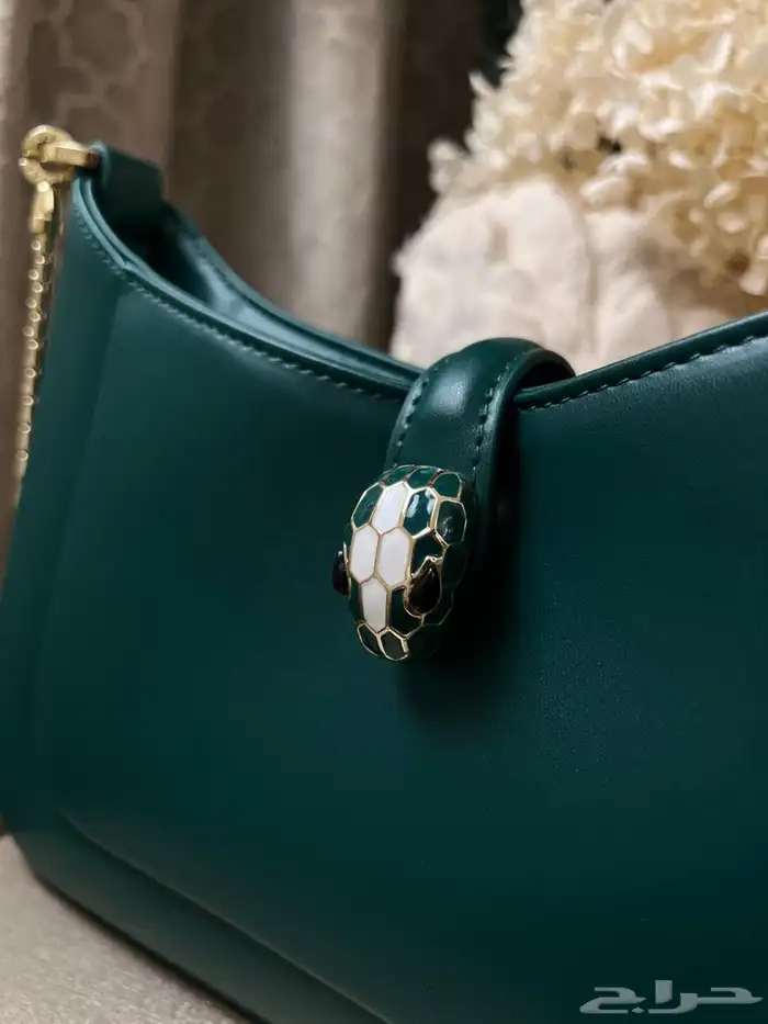 للبيع شنط ماركات تصفية على المتبقي 9