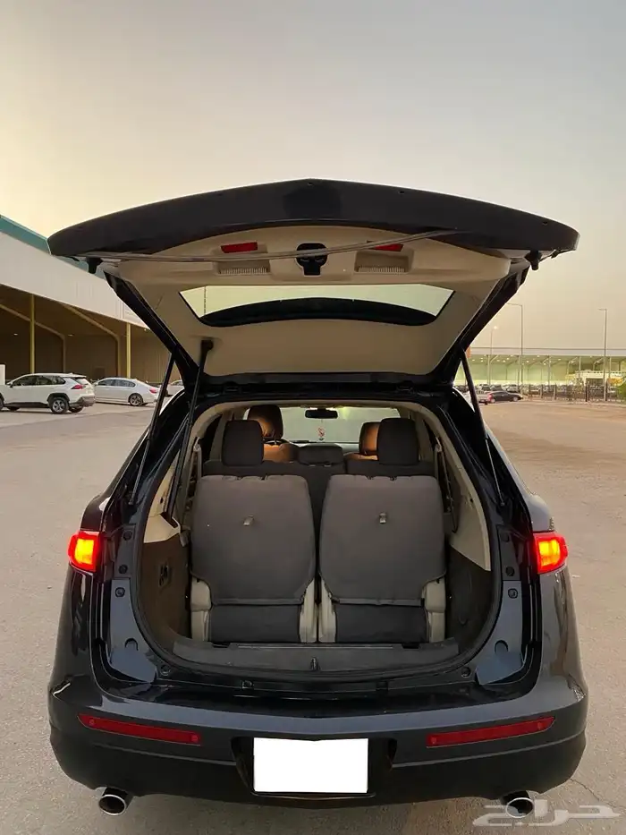 لنكون mkt 2014 ماشي 98 الف 9