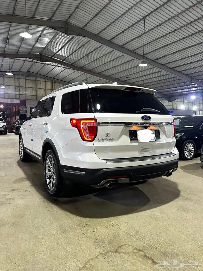 فورد اكسبلور ابيض 2019 بنزين وارد كوريا 5