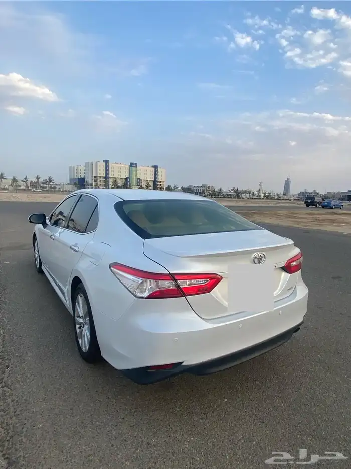 كامري للبيع 2019GLE 11
