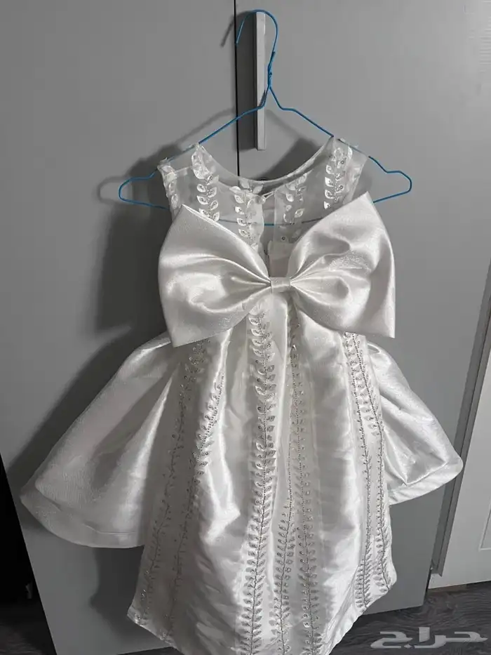 فستان طفله 4 سنوات للبيع غير مستخدم جديد 1