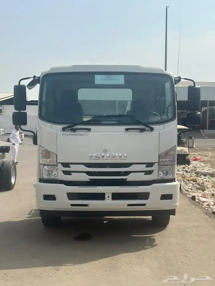 ايسوزو دينا 9.5 طن 2025 اقل سعر 0