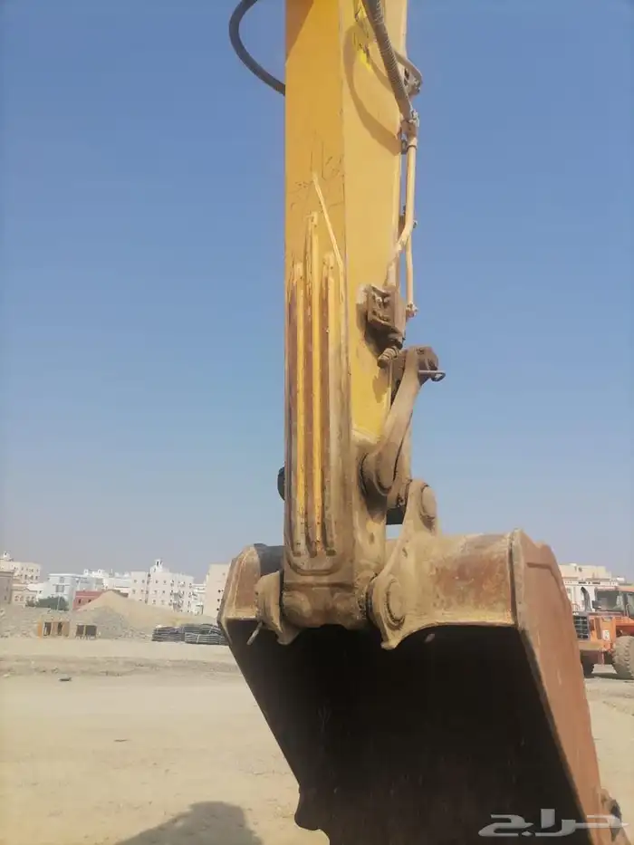 للبيع بوكلين كوماتسو 2015 11