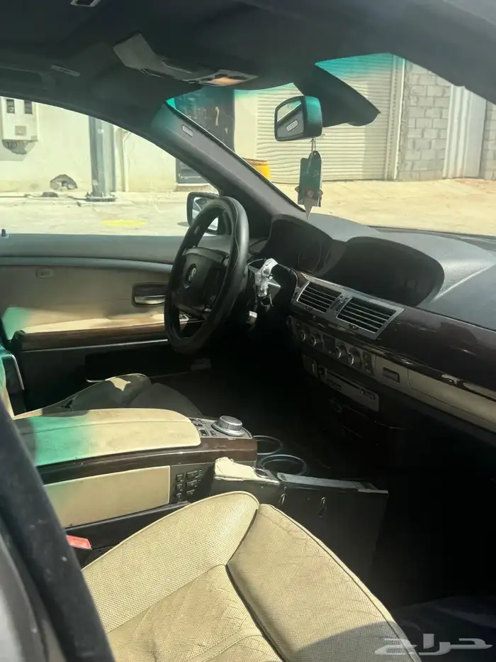 الناغي BMW 740 LI موديل 2007 17