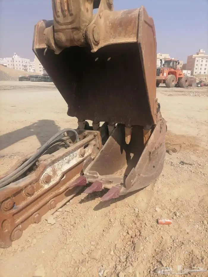 للبيع بوكلين كوماتسو 2015 14