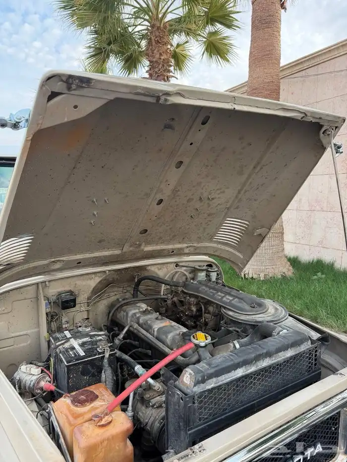 جيب تويوتا مقفص موديل 1981 مجدد شرط للبيع 28