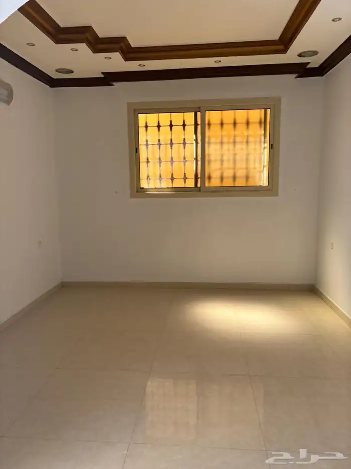للإيجار فيلا بحي ظهرة لبن ب 68 الف ريال دفعتين 6