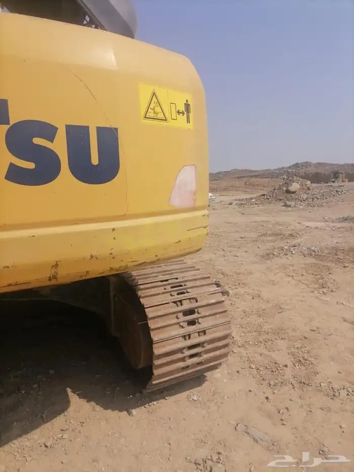 للبيع بوكلين كوماتسو 2015 6