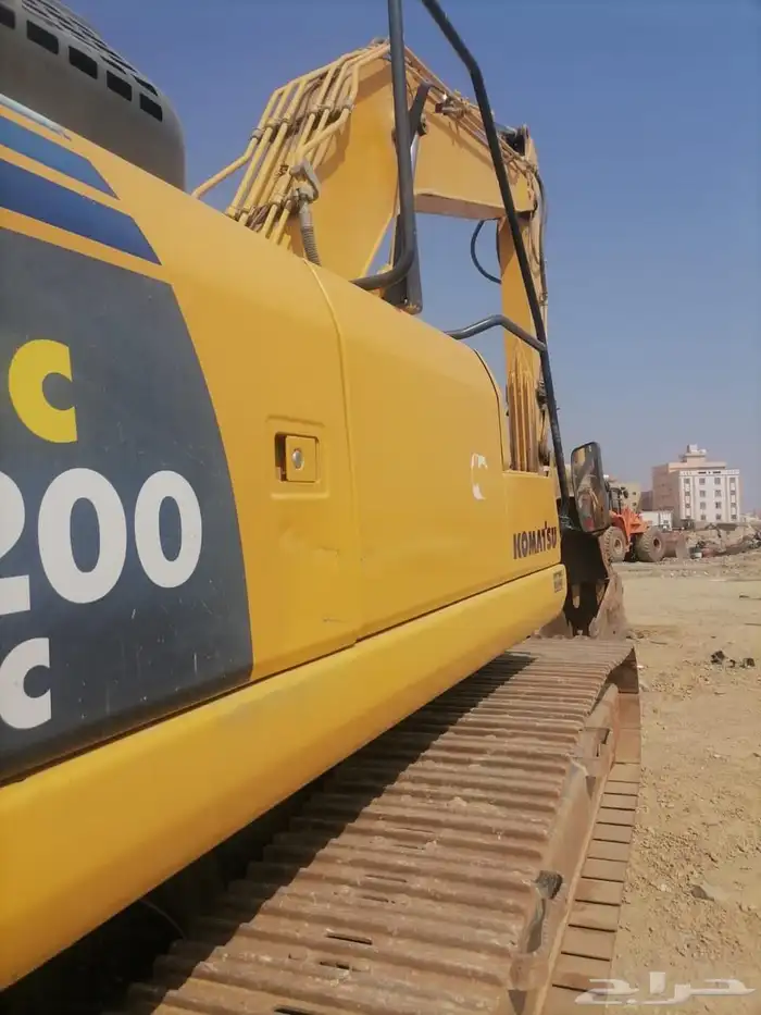 للبيع بوكلين كوماتسو 2015 4