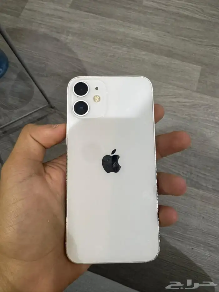 ايفون 12 ميني 2