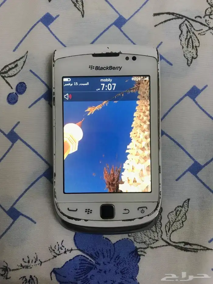 بلاك بيري تورش للبيع شغال بدون أي مشاكل 1