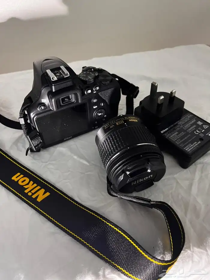 كاميرة نيكون d3500 0
