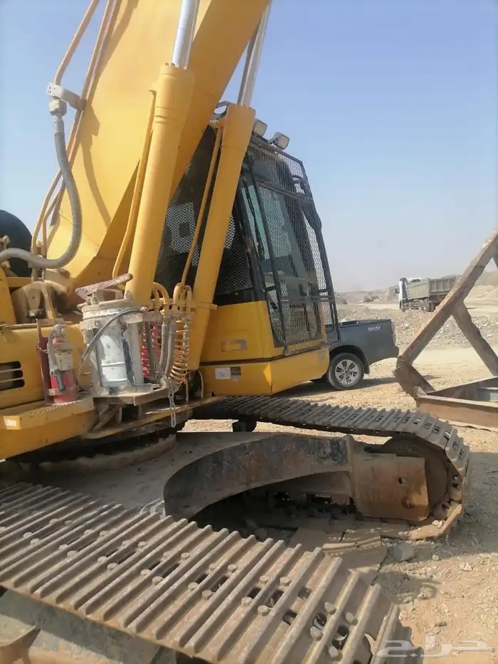 للبيع بوكلين كوماتسو 2015 13