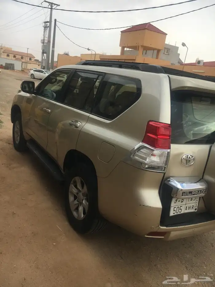 برادو 2011 للبيع نظيف الوحه مبيوعه 2