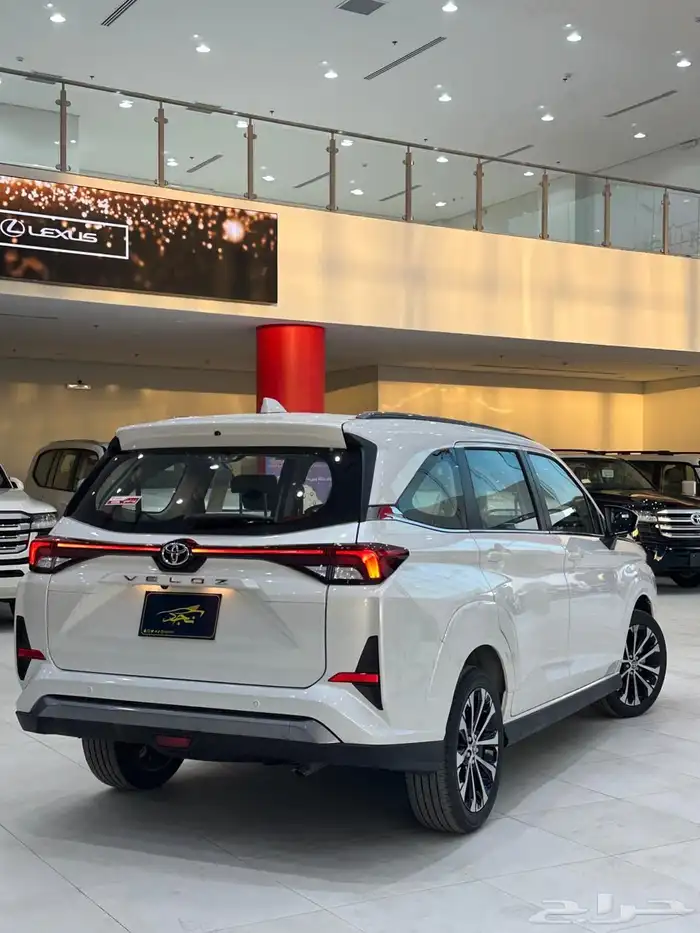 تويوتا فيلوز GLX موديل 2025 كاش او تقسيط 6