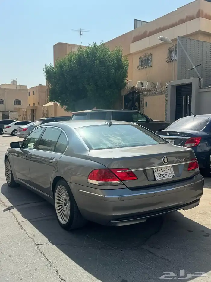 الناغي BMW 740 LI موديل 2007 4