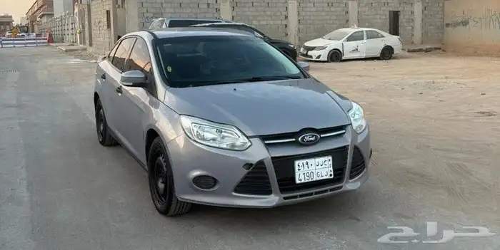 للبيع فورد 2014 مخزنه 4