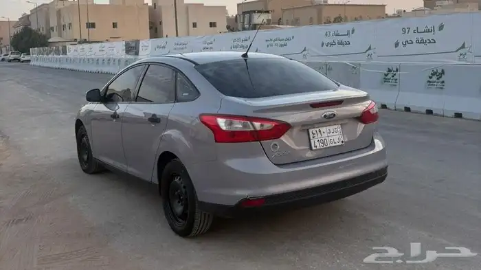 للبيع فورد 2014 مخزنه 7