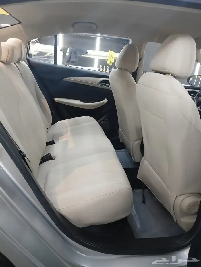 ام جي 5 ستاندر 7