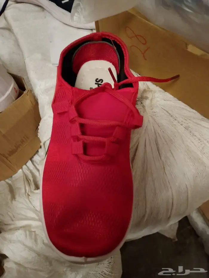 للبيع جزمات اسبورت وا اسليبر بي أسعار الجمله 49