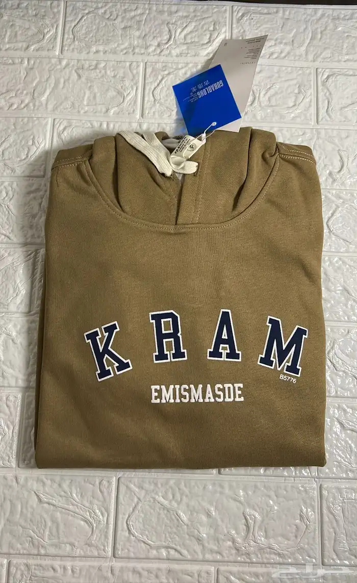 بلوفرات للبيع كاملة جديدة جميع المقاسات 1