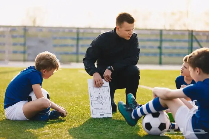 مدرب كرة قدم بمصر يعمل في النادي الاهلي المصري كمدرب اشبال 0