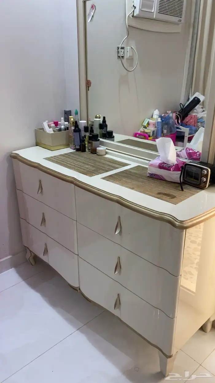 سرير   تسريحة 0