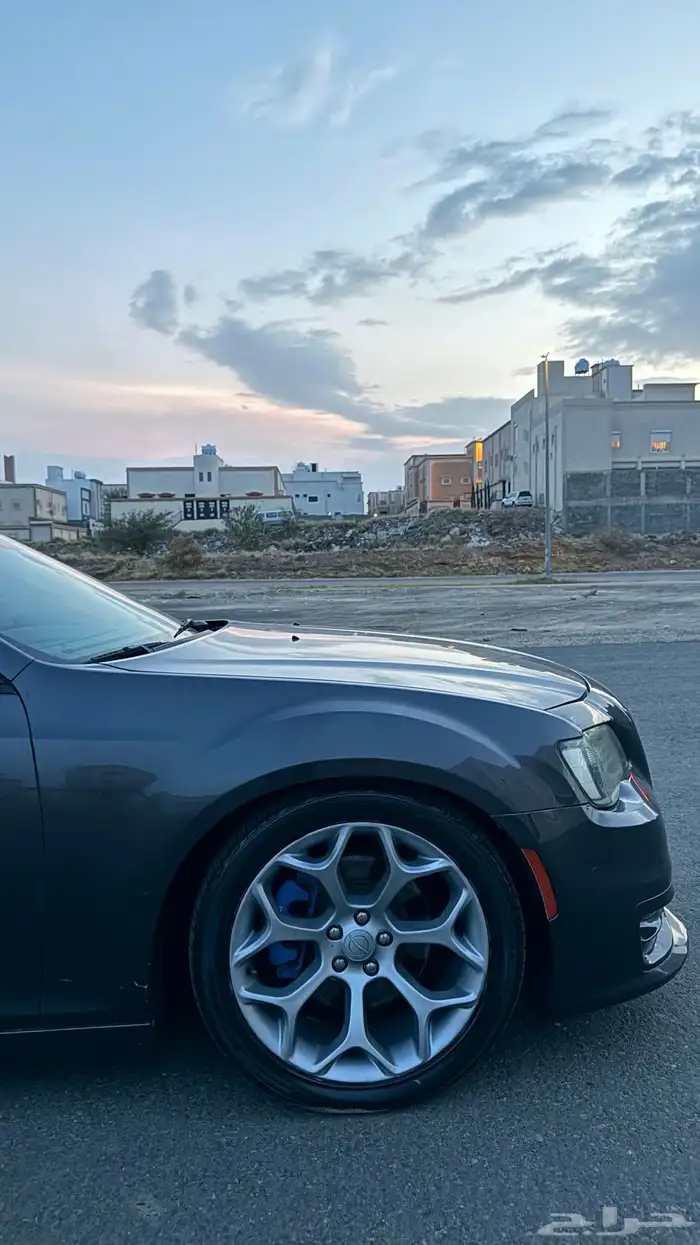 للبيع كرايسلر 2015 نظيف 12