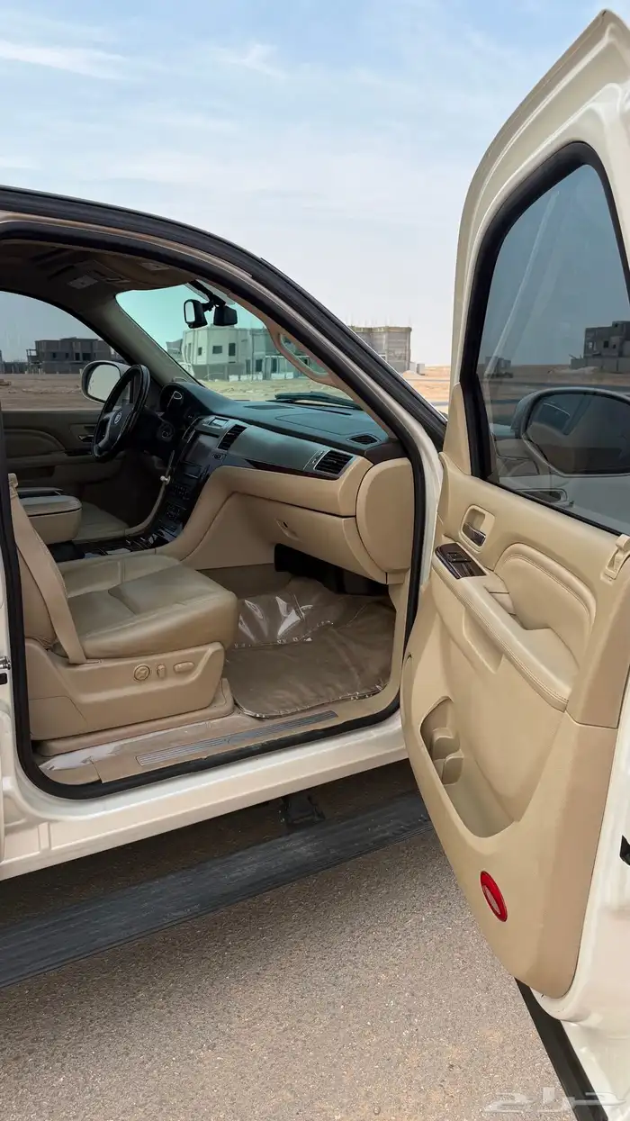 للبيع اسكاليد 2013 8