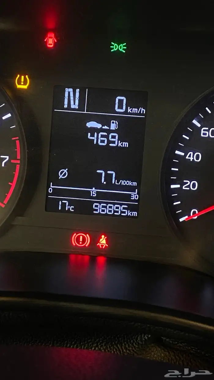 كيا ريو 2021 نظيف ممشى قليل للبيع 22