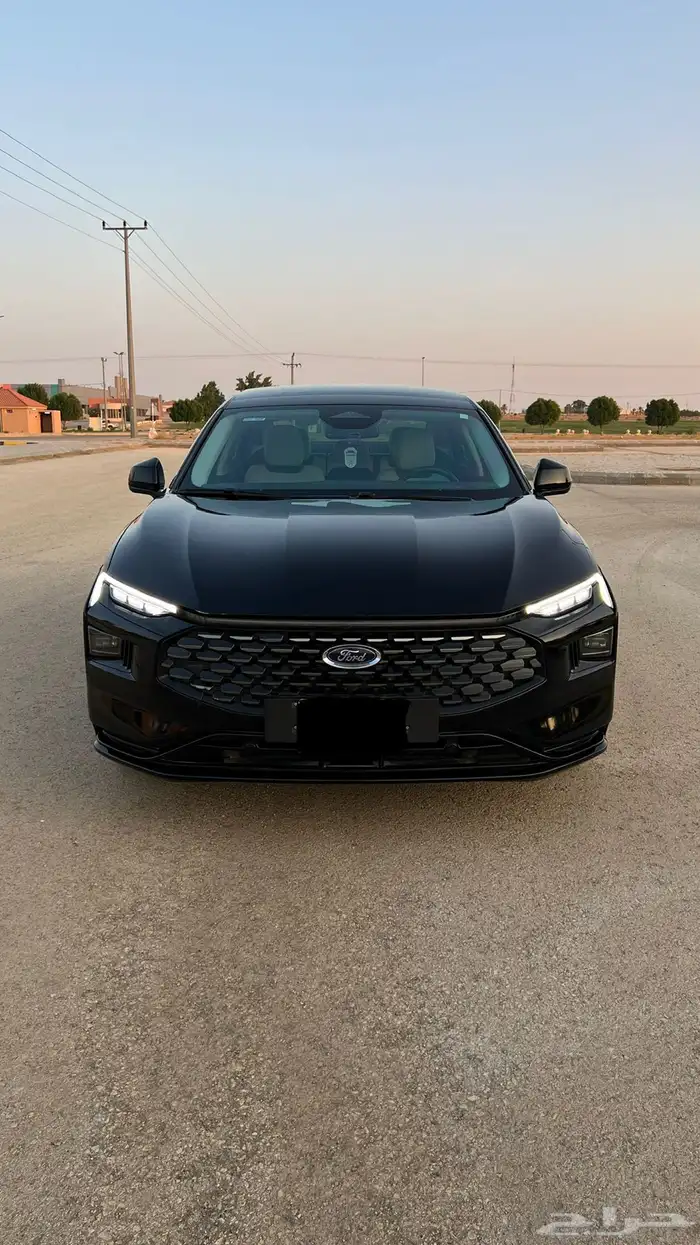 فورد تورس تيتانيوم (تم البيع). 4