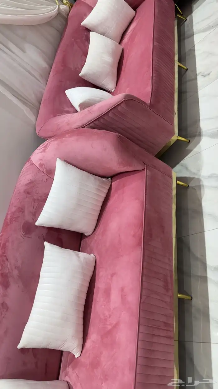 كنب وردي وابيض استعمال سنه وجديد 2