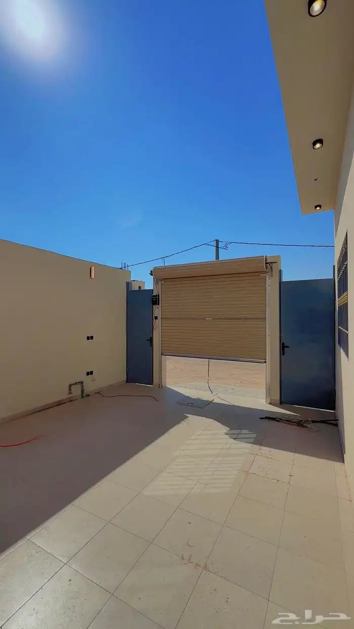 للبيع فلل من نوع دبلكس بريدة السليمانية مسحت الغرفة كبار 34