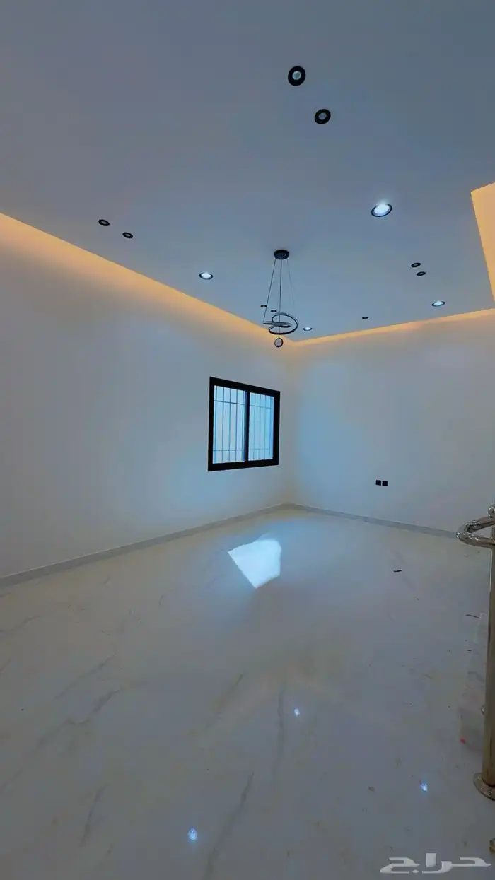 للبيع فلل من نوع دبلكس بريدة السليمانية مسحت الغرفة كبار 3