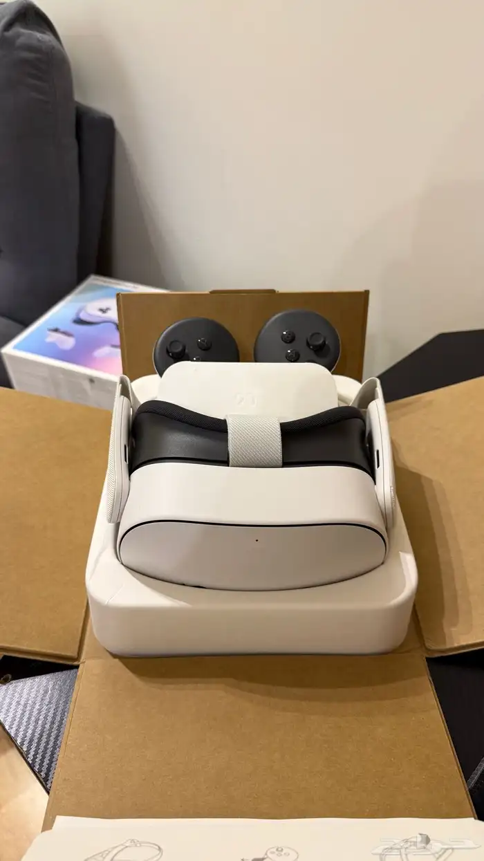 نظاره الواقع الافتراضي ميتا كويست 3s 1