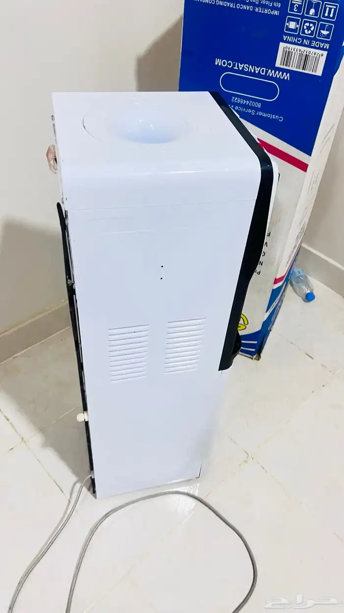 براده مياه ومغسله جديده متنقله وبكامل أغراضها للبيع 10