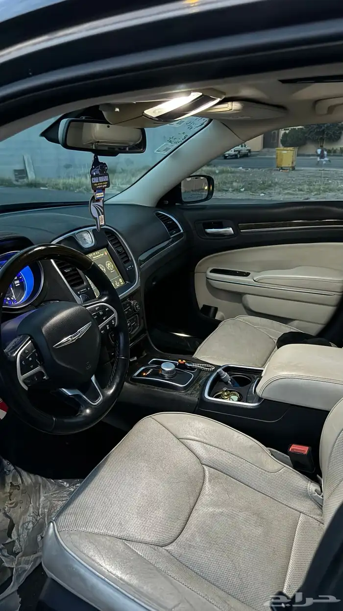 للبيع كرايسلر 2015 نظيف 15