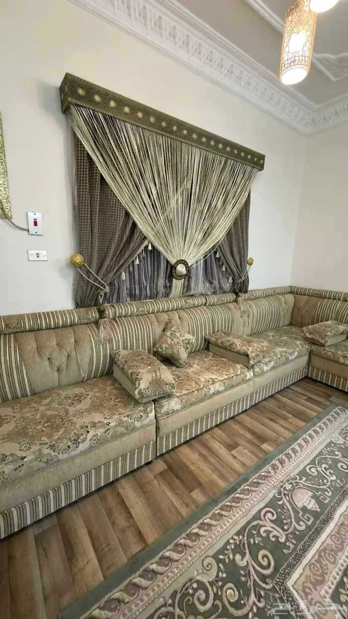 اثاث مجلس كامل للبيع 3