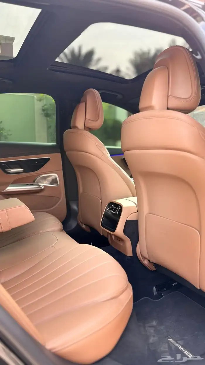 مرسيدس 4MATIC AMG E300 2024 42