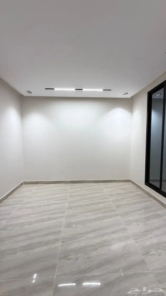 دور علوي مع شقه بصك 9